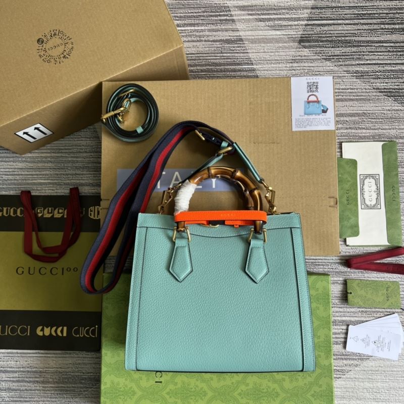 Gvc*1 tote bags